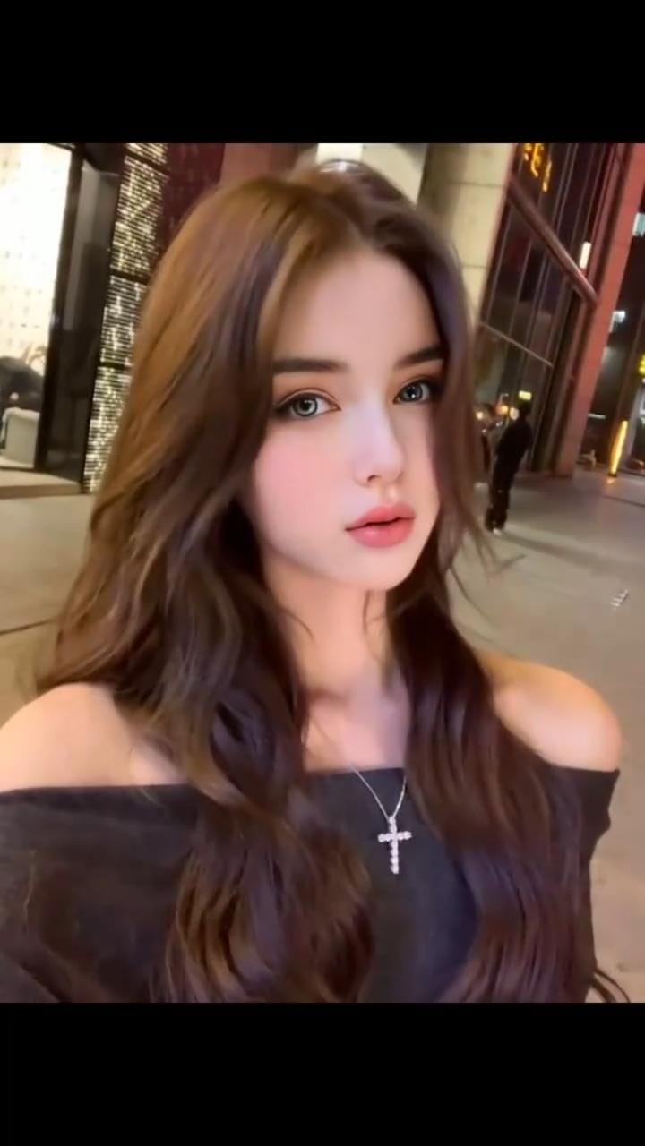 video gadis rusia latihan koreografi di lapangan viral